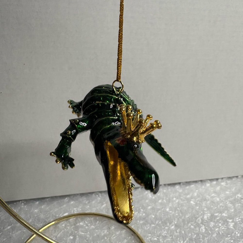 Dillard’s Cloisonné Alligator - Picture 3 of 11